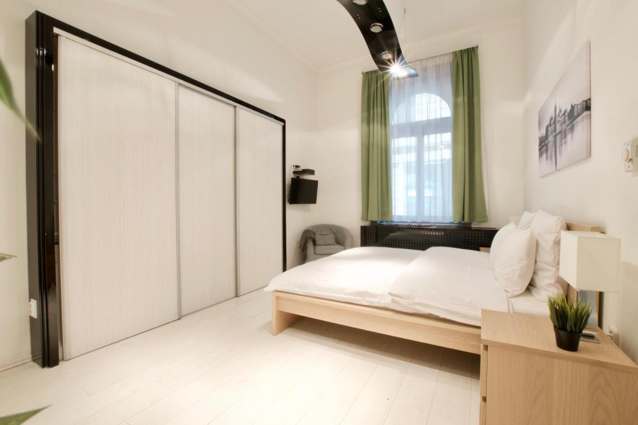 St. King 1 By Hi5 Apartments 布达佩斯 外观 照片
