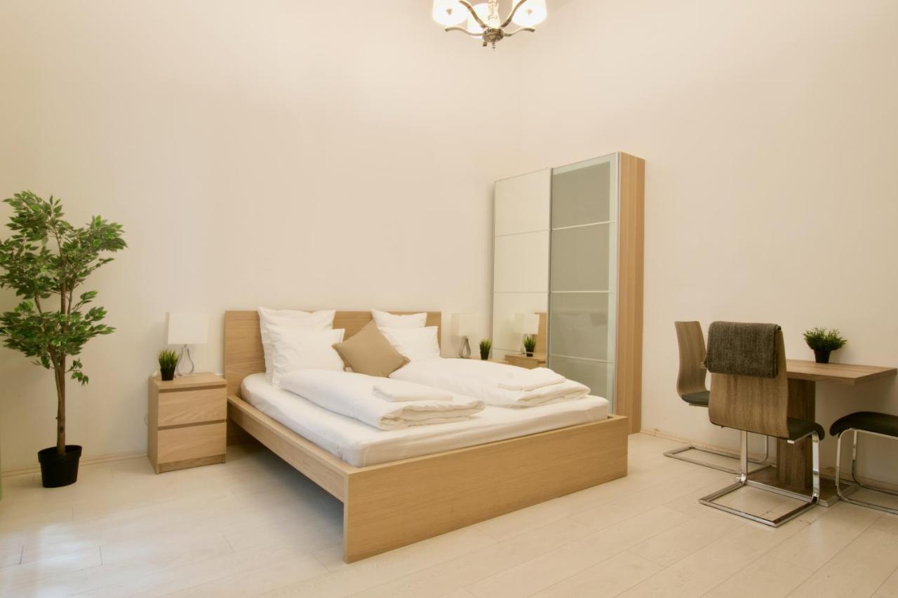 St. King 1 By Hi5 Apartments 布达佩斯 外观 照片